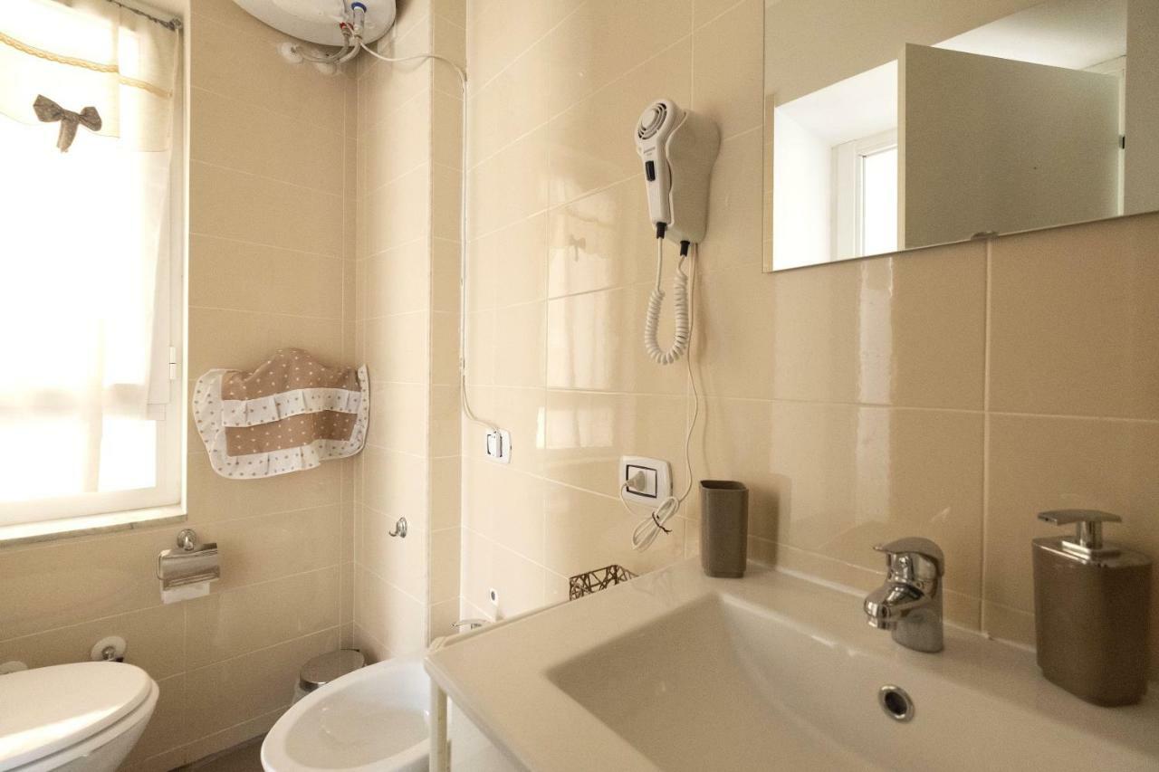 A Casa Di Giulia Hotel Naples Luaran gambar